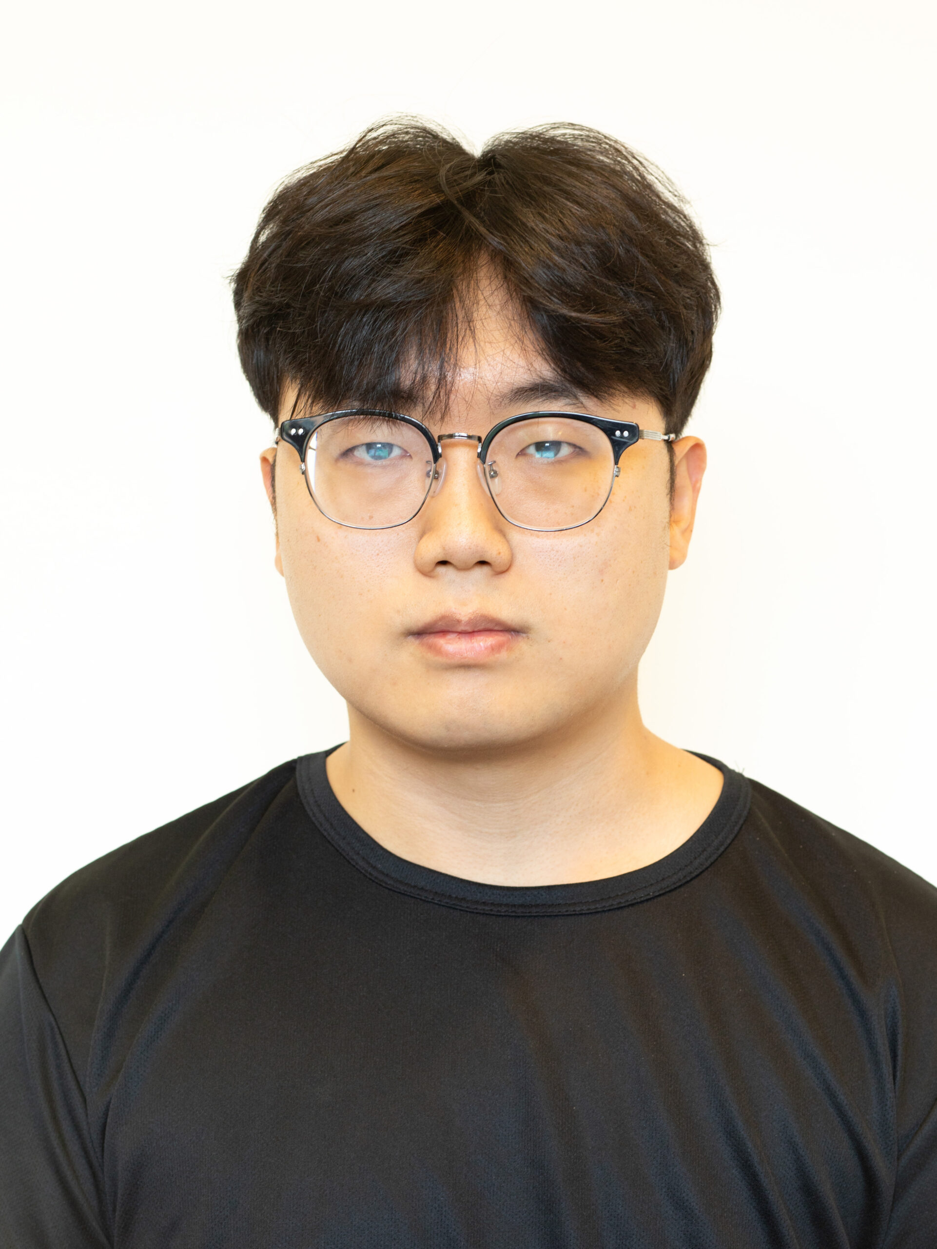 Jong Hyuk Lee
